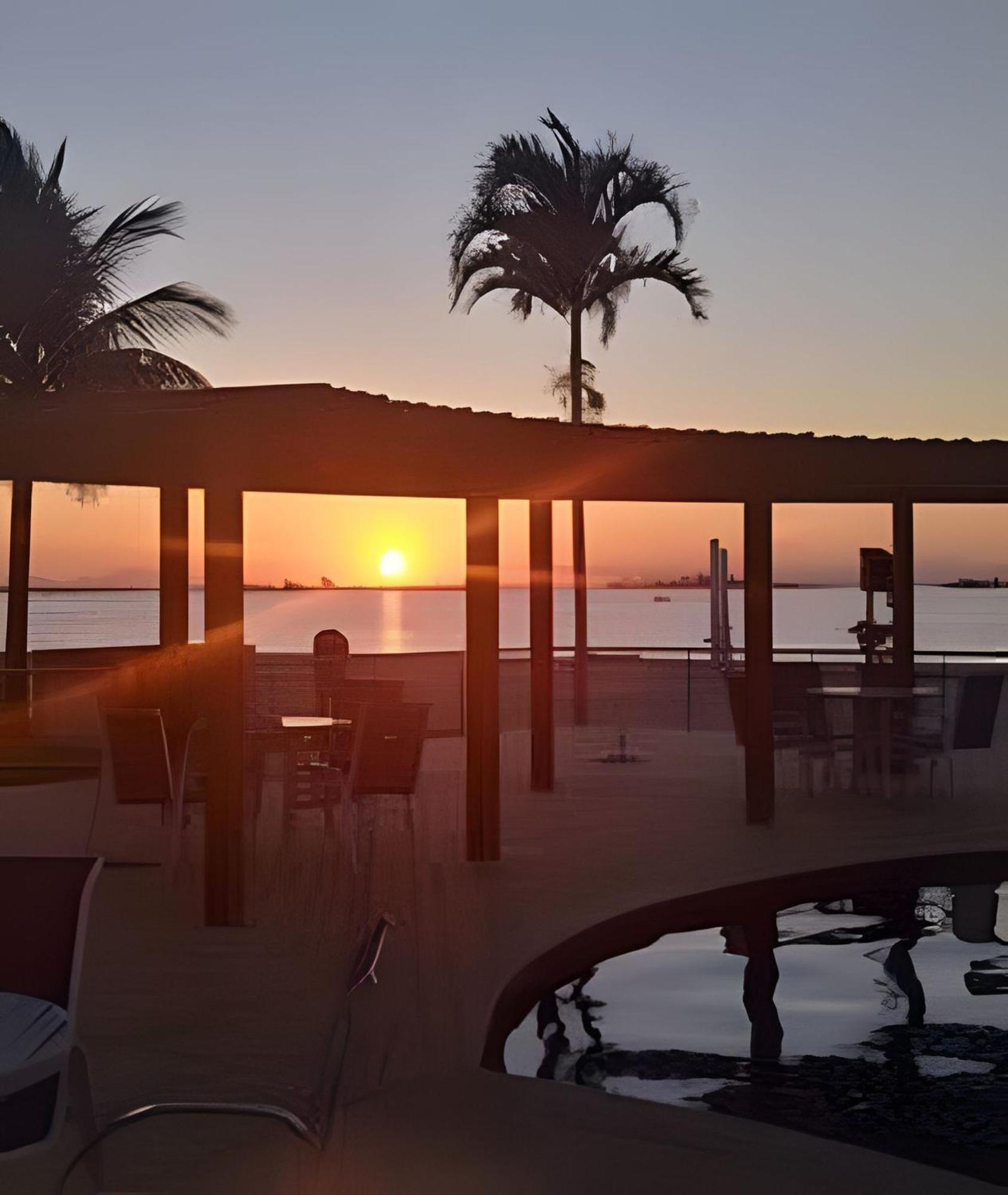 Apartamento Por Do Sol - Golden Lake Apart อาร์ไฮยัล โด กาโบ ภายนอก รูปภาพ